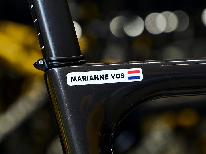 Marianne Vos’s name sticker with the Dutch flag on the top tube of her road bike